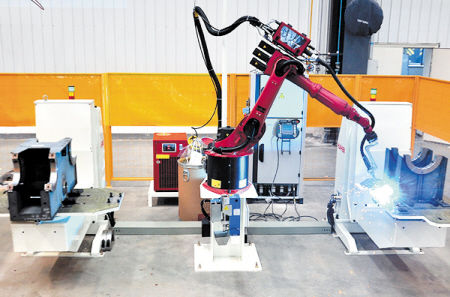 机器人产业成为全球焦点国内机器人产业不断升温