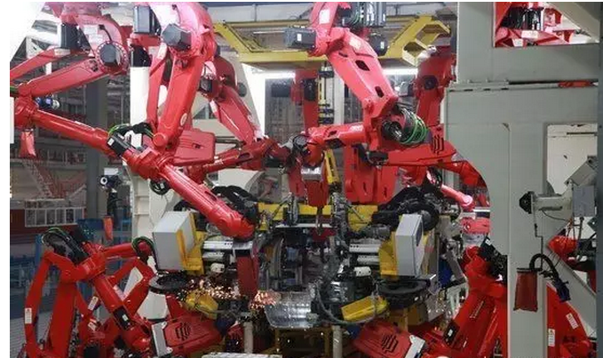 焊接机器人如何提高生产效率？