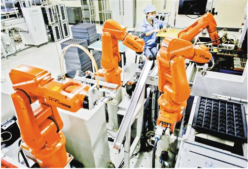 广东推进工业机器人进集群 2017年应用机器人将超8万台