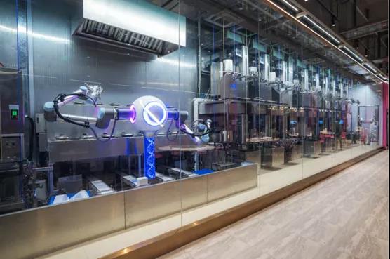 最快20秒出餐，碧桂园打造的全球首家机器人餐厅综合体亮相