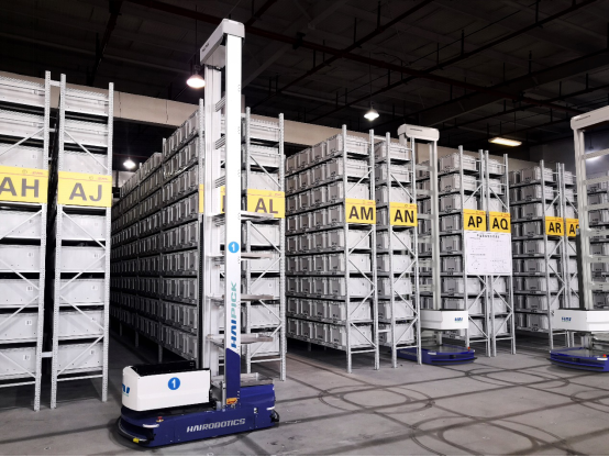海柔创新：“箱式仓储机器人”助力仓储自动化高效升级